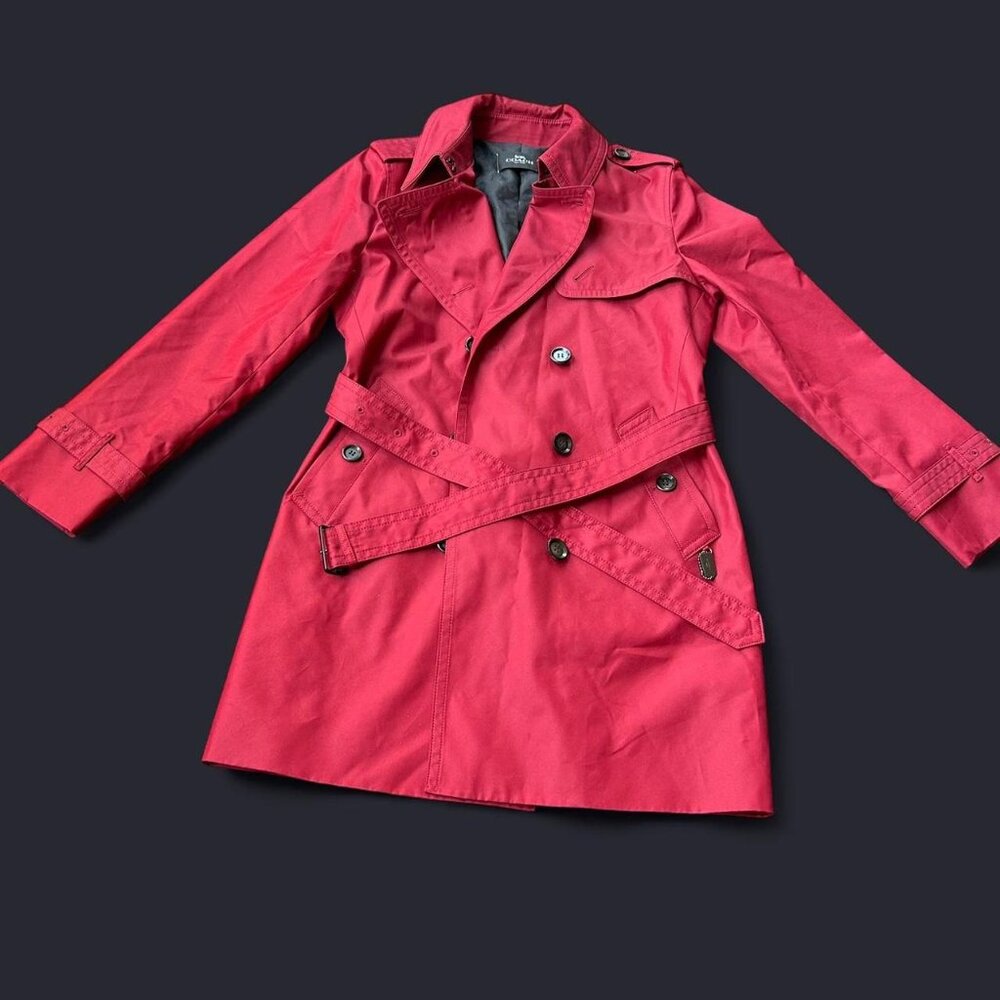 Coach burgundy(!) trench coat with detachable belt  Coach  Size large